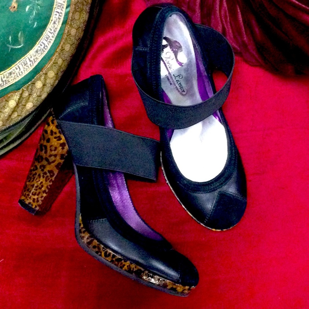 Poetic license leapord heels